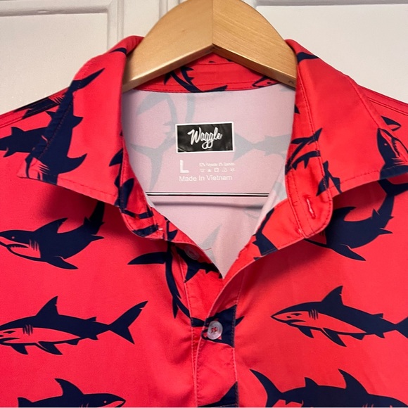 Waggle Golf Size Large Red Blue Golf Polo Stretch Sharks All Over Print Collar - Picture 3 of 5